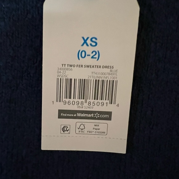 Time and Tru Women’s Sweater Dress, oversized XS, this probably fit a medium - Picture 6 of 7